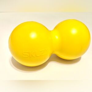 SKLZ Yellow Accupoint Ergonomic Spine & Tissue Massager